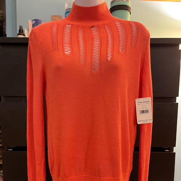 ✨NWT✨ Free People Coral Time After Time Sweater - Picture 5 of 11